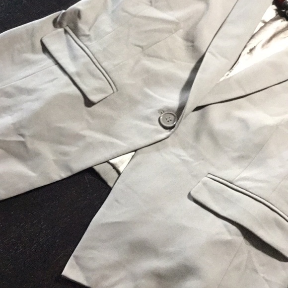 Tan blazer - Picture 3 of 4